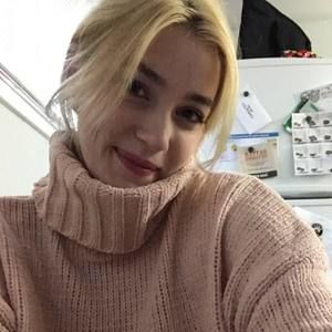 Meet your Posher, Lucy